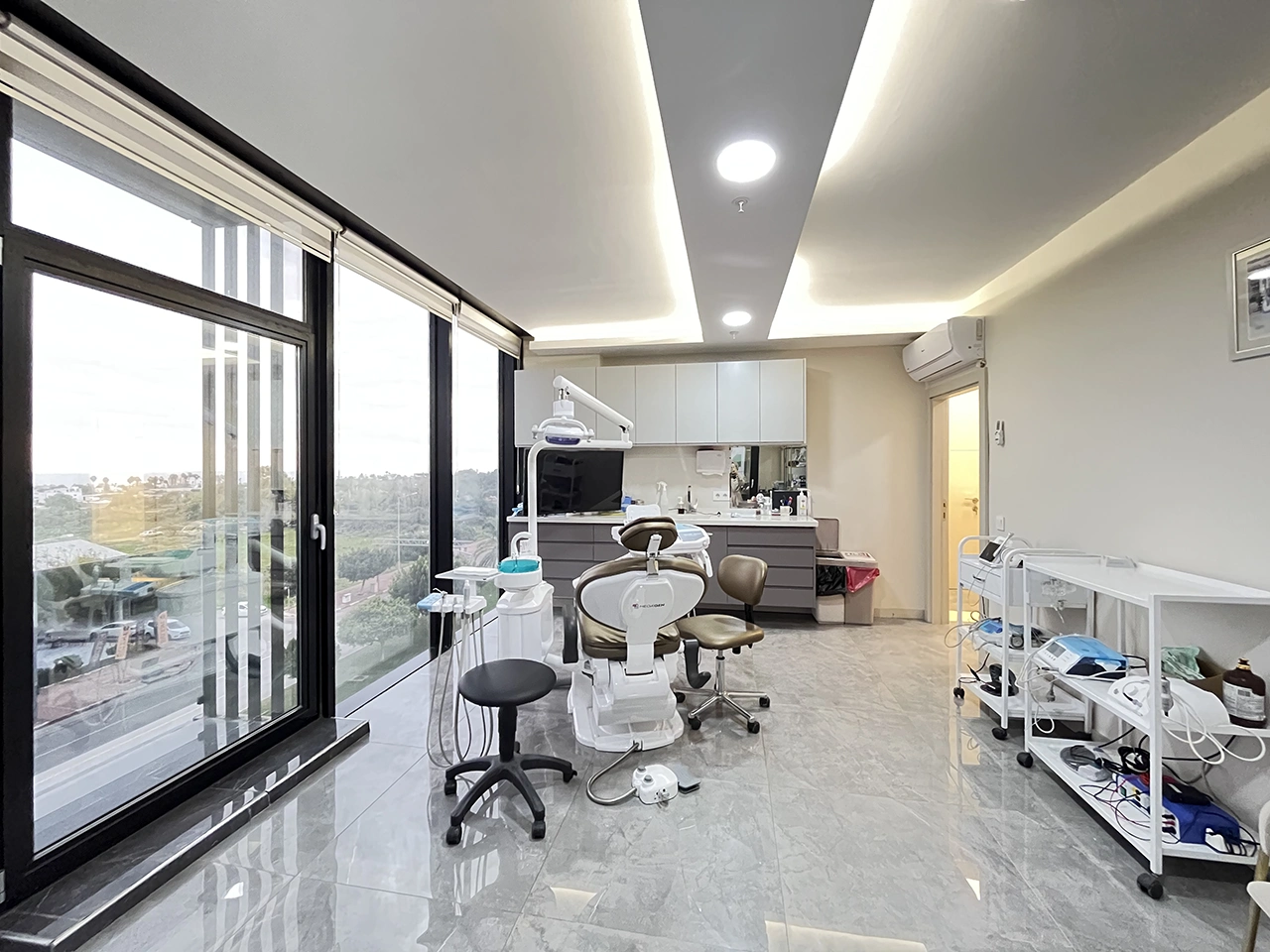Clinic Image